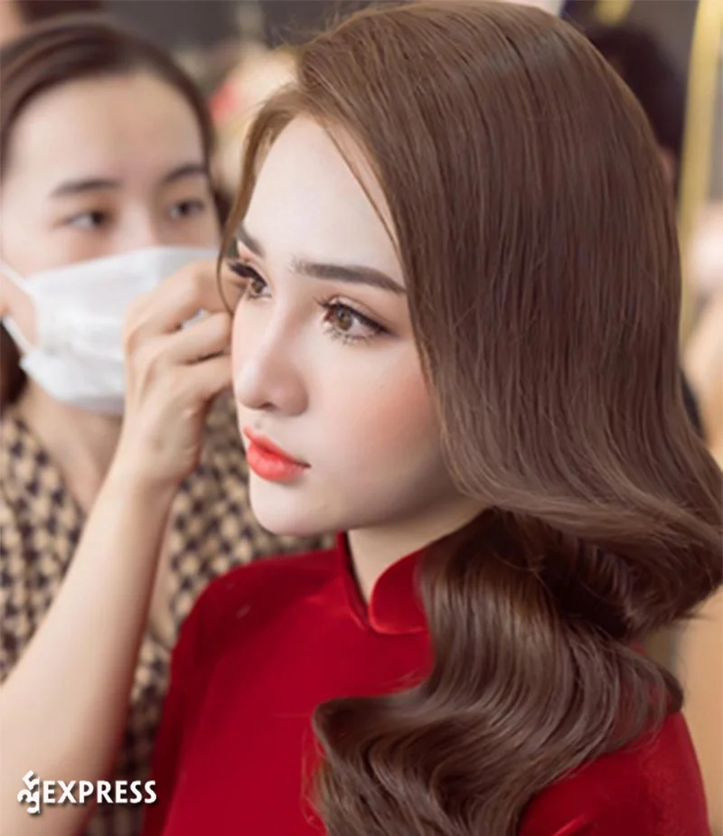 dich-vu-cho-thue-ao-dai-cuoi-co-dau-tai-tai-loc-35express