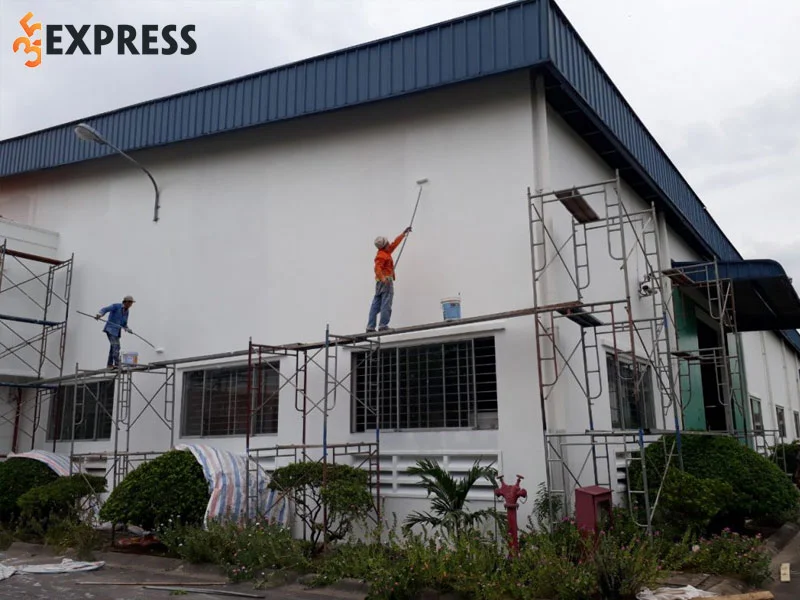 dich-vu-thi-cong-son-nuoc-tphcm-phong-viet-35express