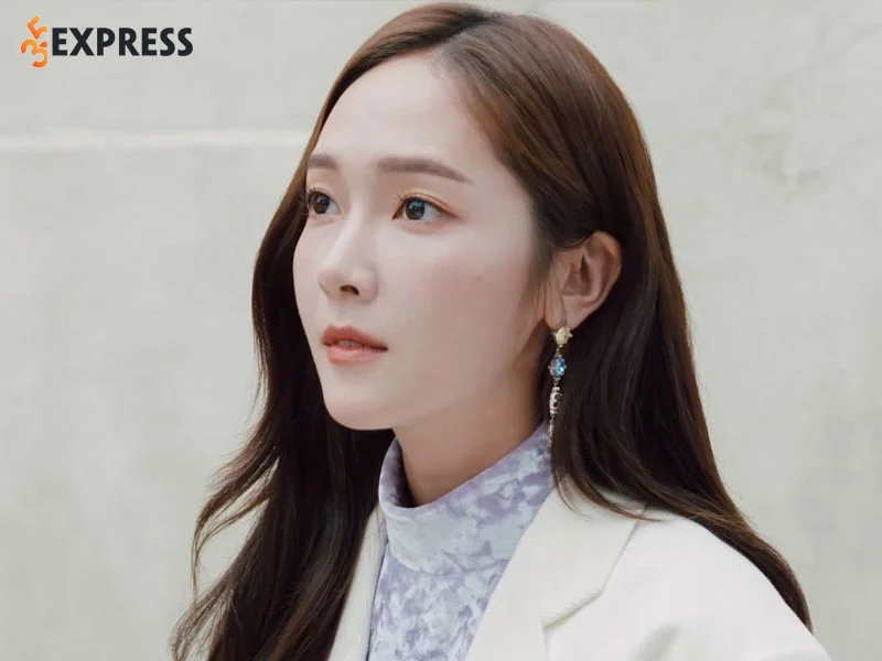 dien-xuat-dinh-cao-va-ra-mat-solo-jessica-1-35express