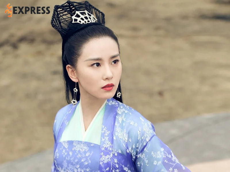 hanh-trinh-su-nghiep-cua-luu-thi-thi-2-35express