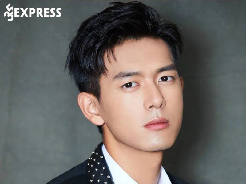hinh-anh-nam-than-moi-nhat-cua-ly-hien-4-35express
