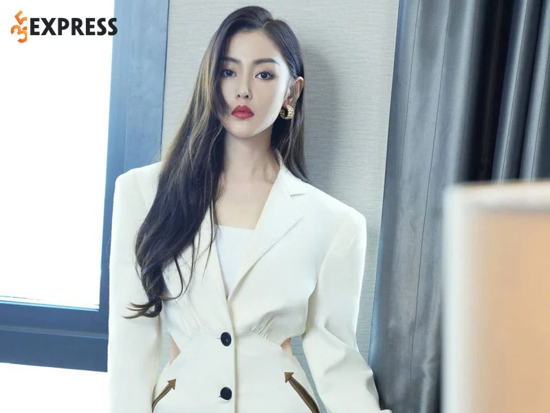 hinh-anh-than-thai-cua-truong-thien-ai-5-35express