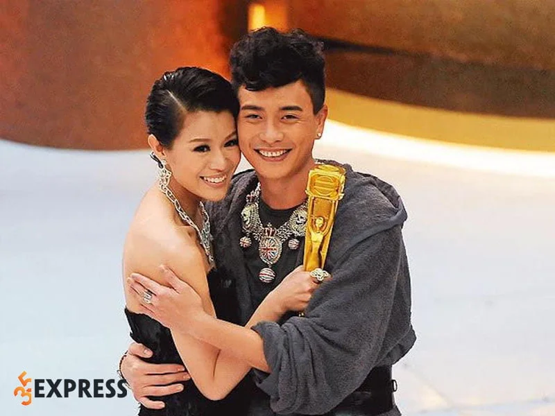 huynh-tong-trach-moi-tinh-voi-ho-hanh-nhi-35express