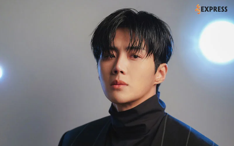 kim-seon-ho-la-ai-su-nghiep-cua-tai-tu-nam-phu-quoc-dan-35express-6