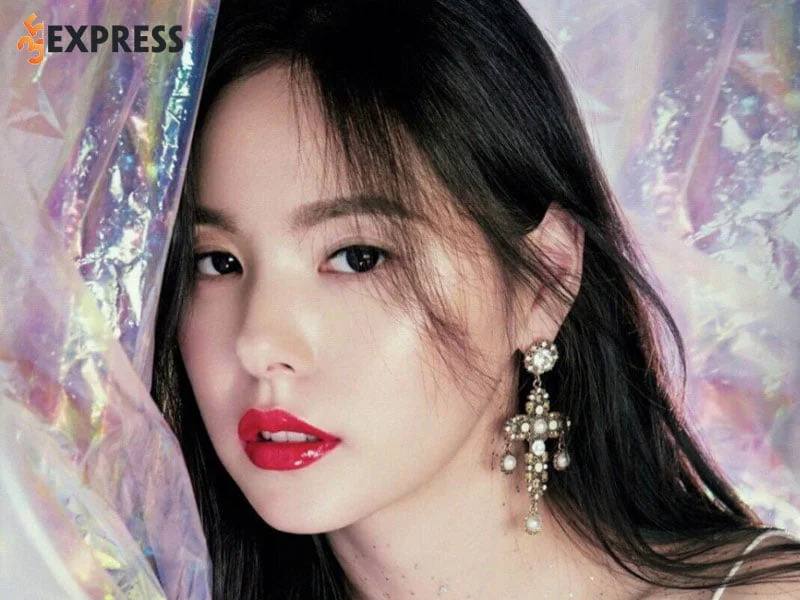 mot-so-thanh-tich-noi-bat-cua-min-hyo-rin-35express