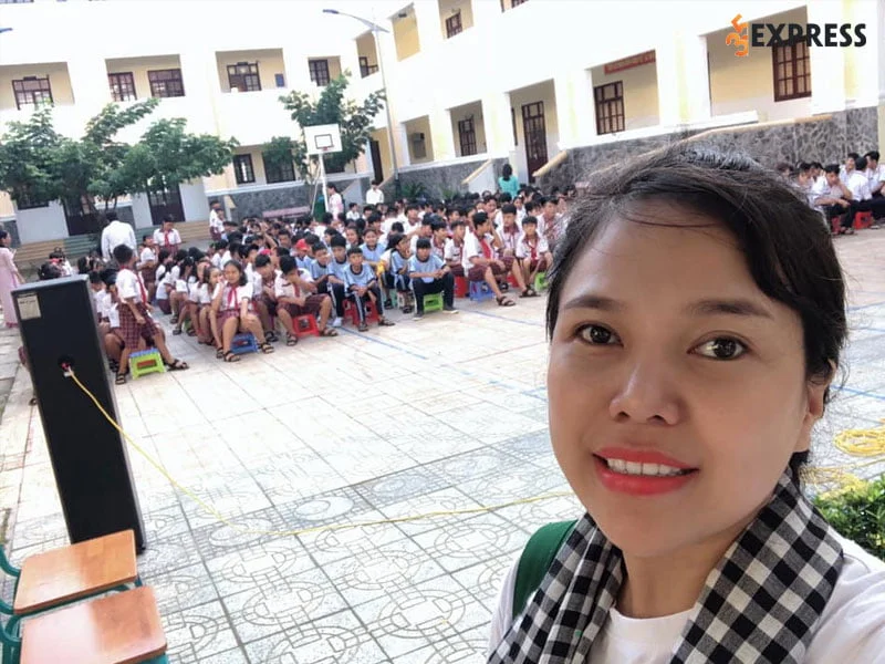 netizen-doi-giang-kim-cuc-sao-ke-35express