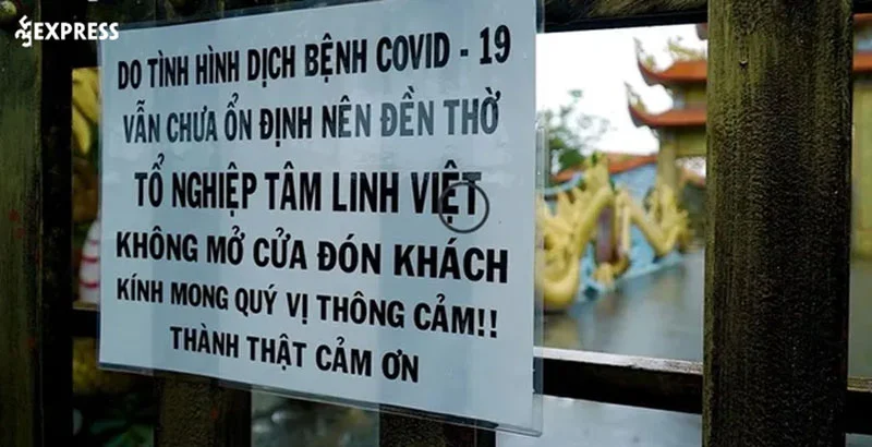 nha-tho-to-cua-hoai-linh-dong-cua-kin-mit-nam-nghe-si-khong-to-chuc-gi-cho-ngay-gio-to-1-35express