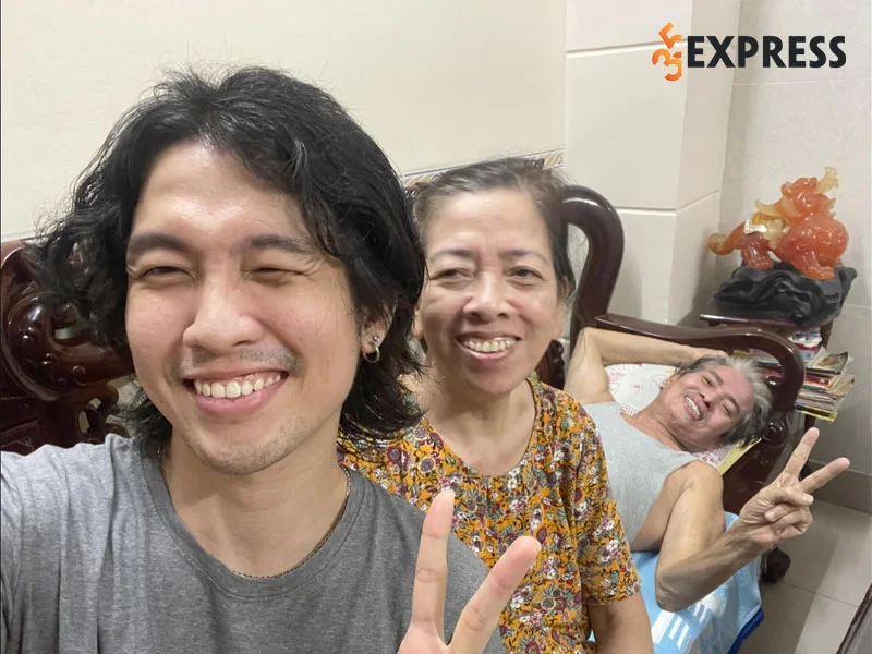 nhac-si-mew-amazing-hoi-phuc-sau-khi-mac-covid-19-35express