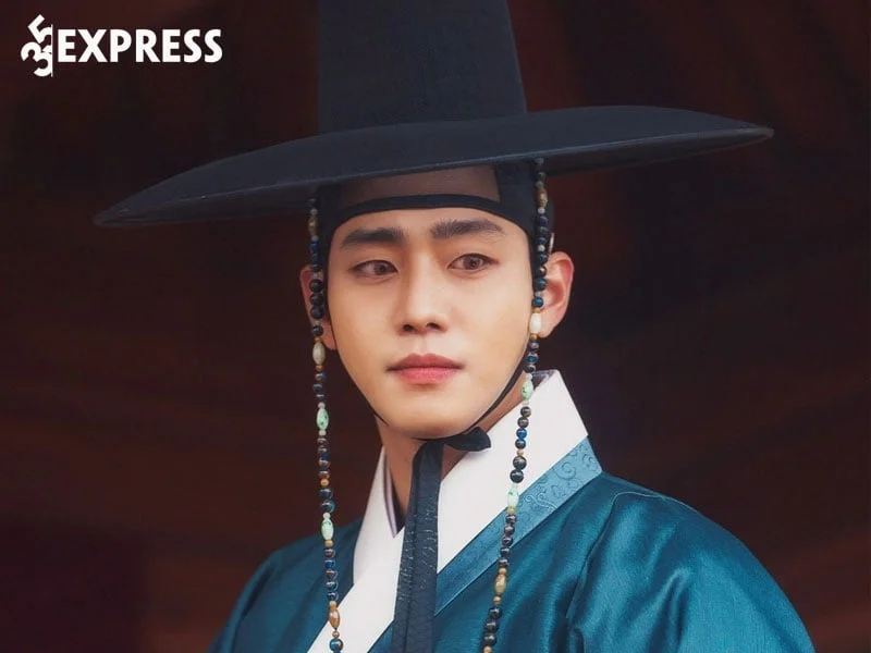 nhung-bo-phim-ahn-hyo-seop-tham-gia-35express