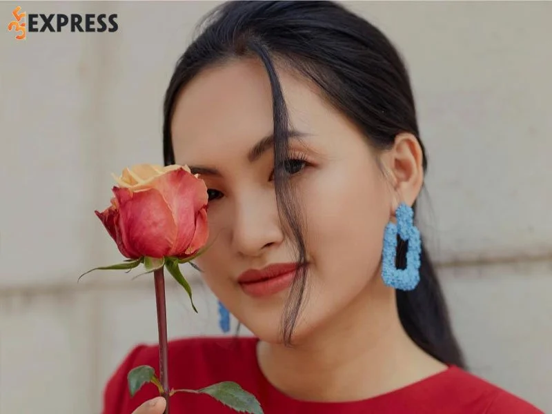 nhung-hinh-anh-dep-cua-nguyen-ha-5-35express