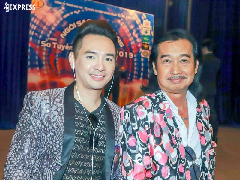 su-nghiep-am-nhac-cua-giong-ca-gao-coi-dinh-hung-35express
