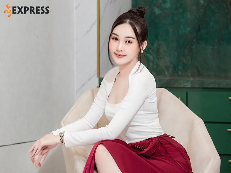su-nghiep-cua-le-au-ngan-anh-hoa-hau-dai-duong-viet-nam-2017-3-35express