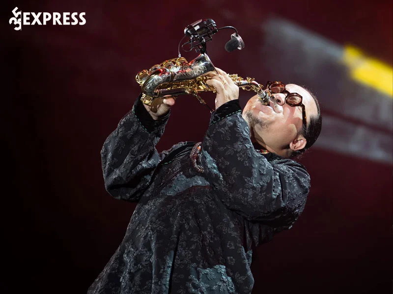 su-nghiep-cua-nghe-si-saxophone-tai-ba-tran-manh-tuan-1-35express