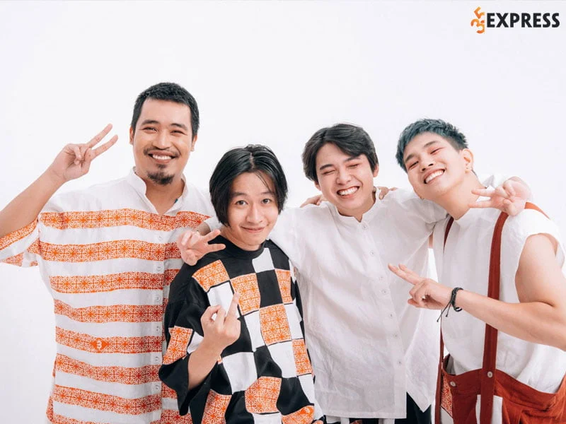 su-nghiep-cua-nhom-nhac-ngot-2-35express