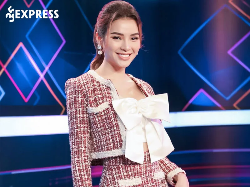 su-nghiep-cua-nu-dien-vien-phuong-trinh-jolie-1-35express