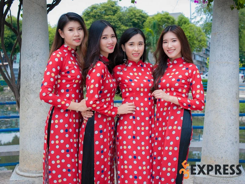 thich-ao-dai-ban-va-cho-thue-ao-dai-35express