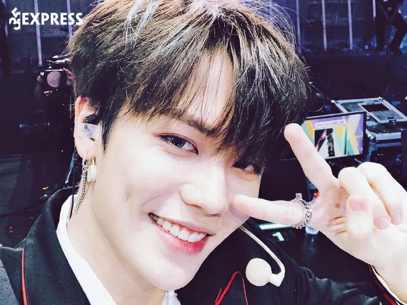 thong-tin-doi-tu-cua-lam-ngan-tuan-35express