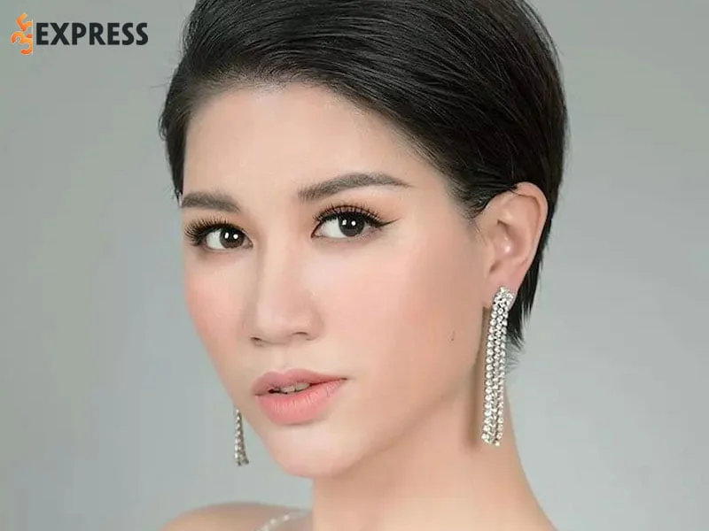 trang-tran-to-ai-do-bo-tien-mua-luot-xem-livestream-noi-ro-van-de-sao-ke-sau-khi-bi-reo-ten-2-35express