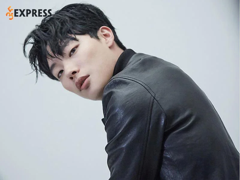 vi-sao-ryu-jun-yeol-co-tai-nhung-chua-the-tro-thanh-ngoi-sao-lon-35express
