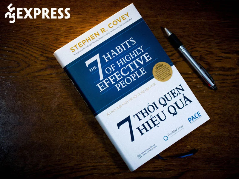 7-thoi-quen-de-thanh-dat-stephen-r-covey-35express