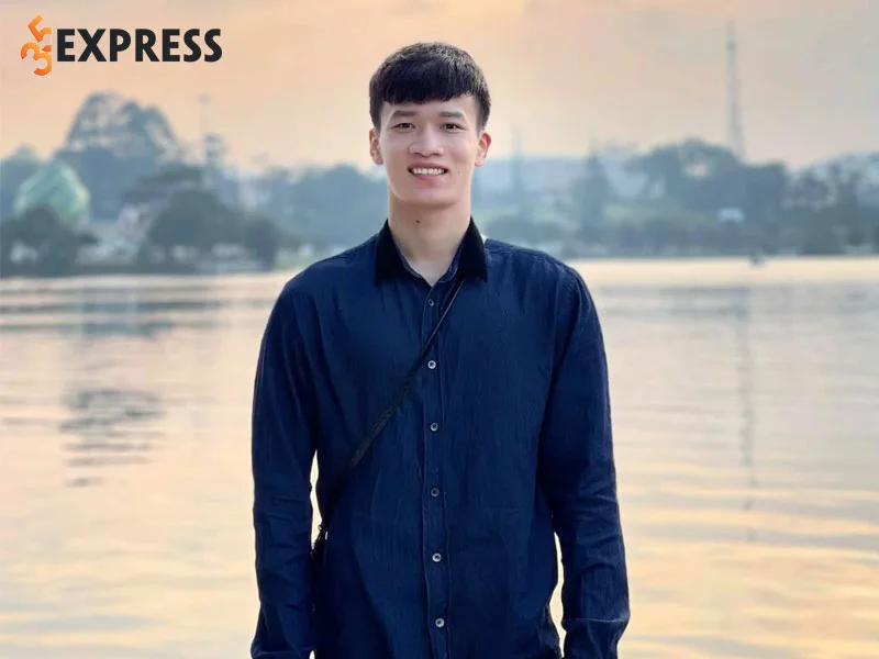 cau-thu-hoang-duc-la-ai-1-35express