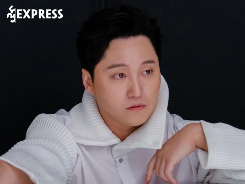 chang-duong-cong-hien-tham-lang-cua-dien-vien-kim-dae-myung-35express