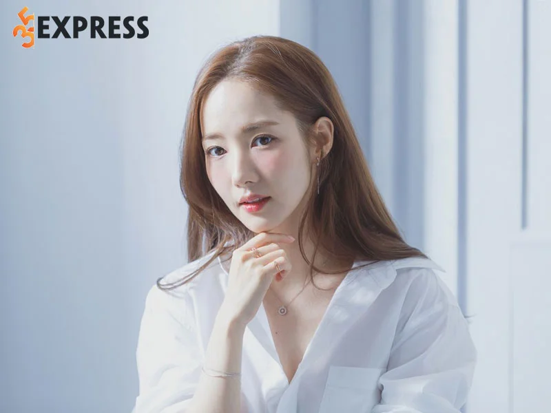 gia-tai-phim-do-so-park-min-young-tung-tham-gia-35express