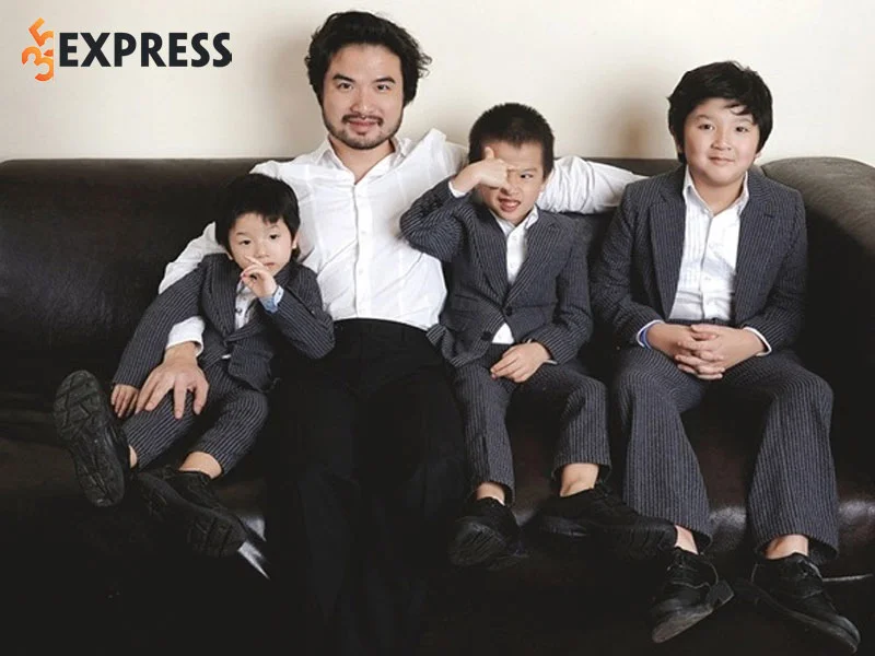 gia-the-khung-cua-doanh-nhan-do-minh-35express