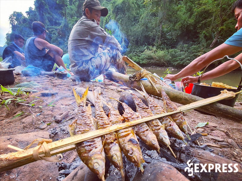 hanh-trinh-tim-kiem-va-luu-giu-net-van-hoa-am-thuc-tay-bac-cua-tan-hoa-ban-food-4-35express