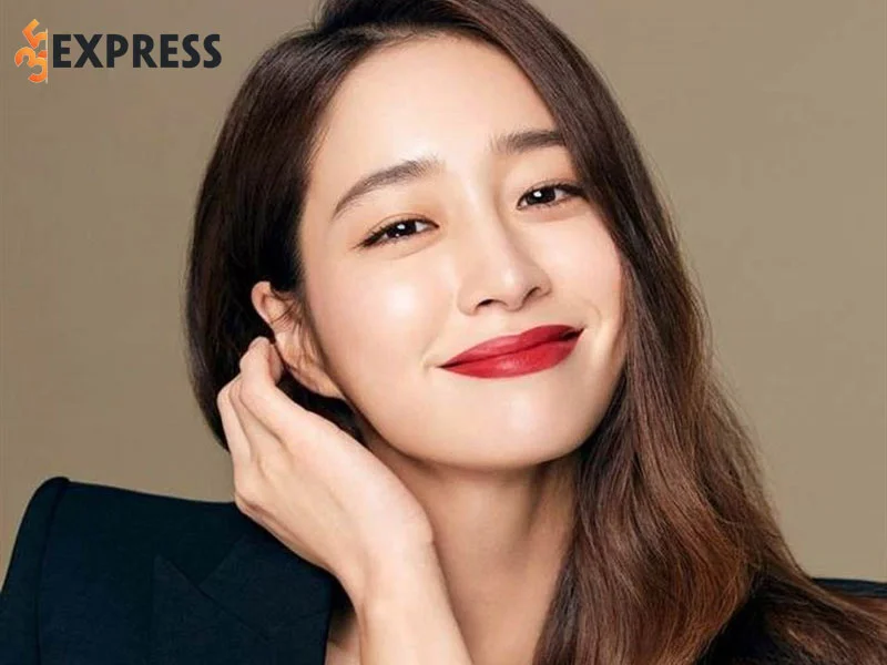 lee-min-jung-la-ai-1-35express