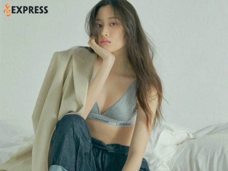 nhan-sac-quyen-ru-cua-moon-ga-young-3-35express