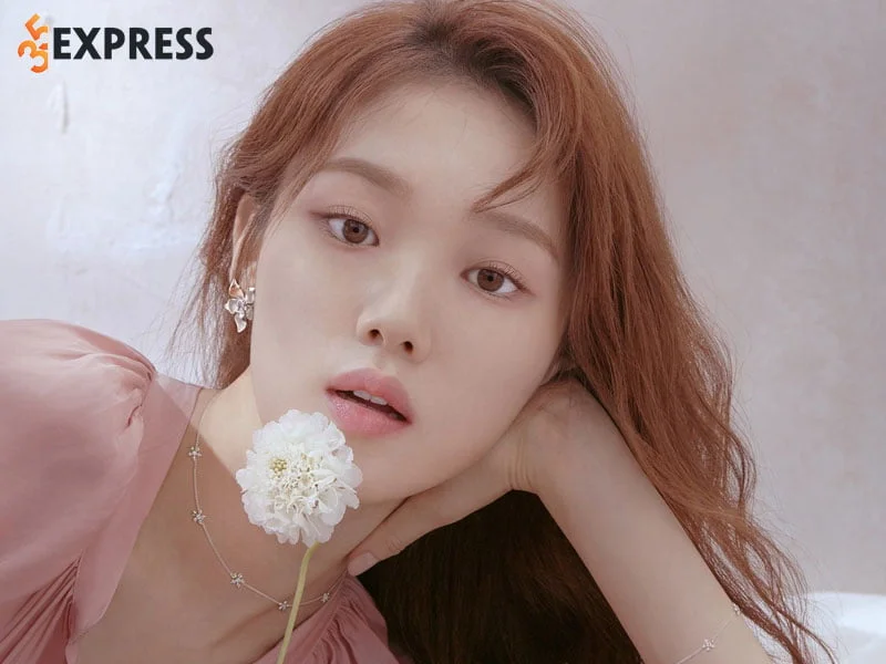 nhung-hinh-anh-dep-cua-lee-sung-kyung-2-35express
