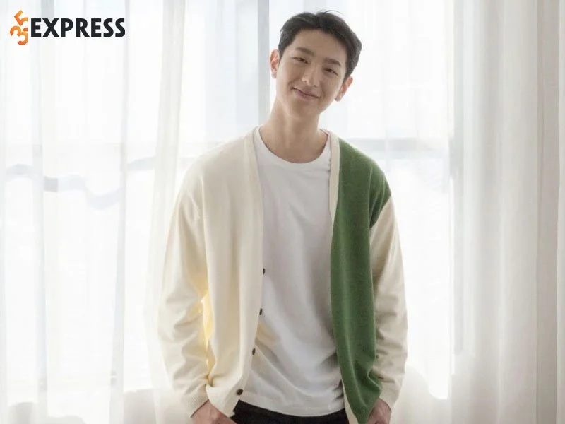 nhung-hinh-anh-dien-trai-cua-lee-jung-jun-5-35express