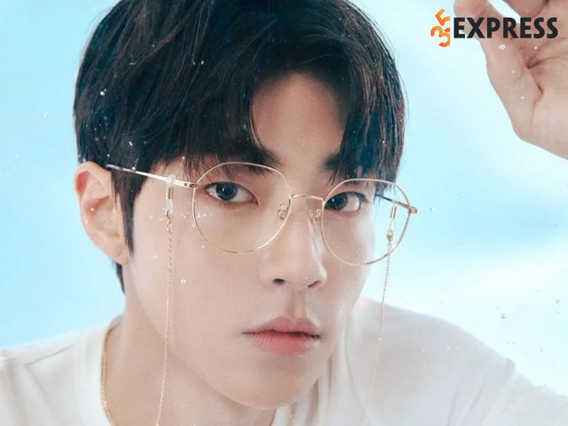 nhung-hinh-anh-dien-trai-cua-nam-phu-hwang-in-yeop-3-35express