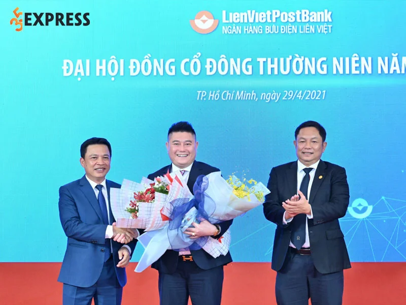 nhung-hoat-dong-tich-cuc-cua-ong-bau-thuy-vu-khach-san-kim-lien-35express