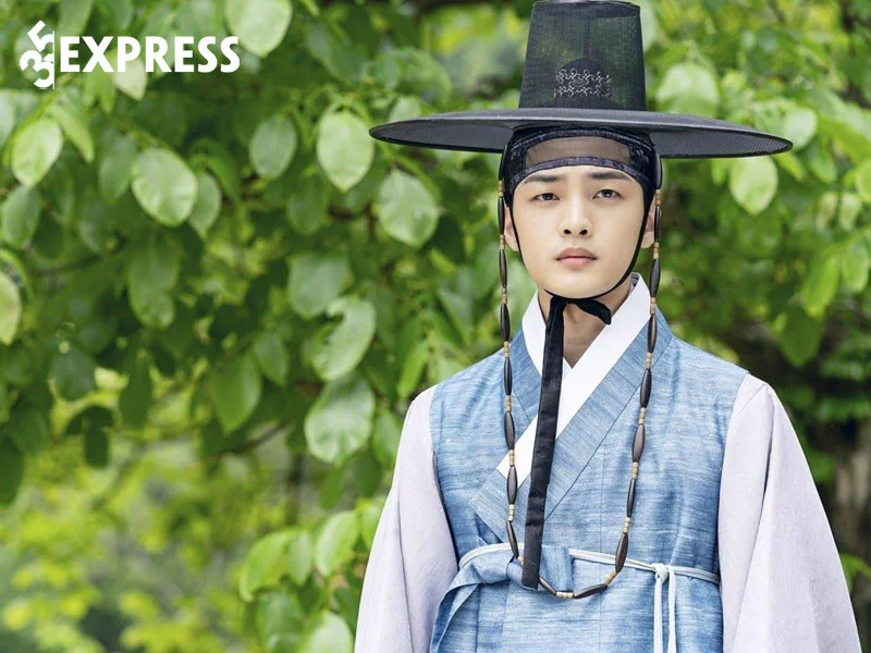 su-nghiep-cua-kim-min-jae-35express