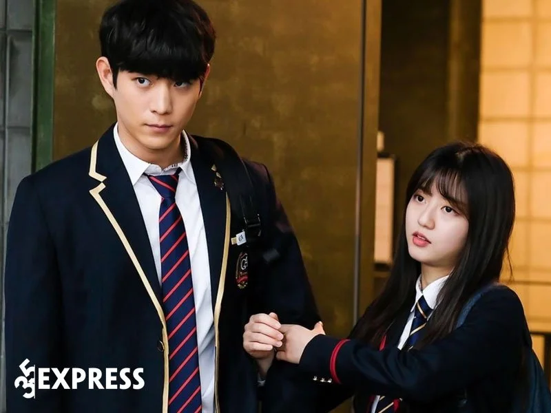 su-nghiep-cua-kim-young-dae-2-35express