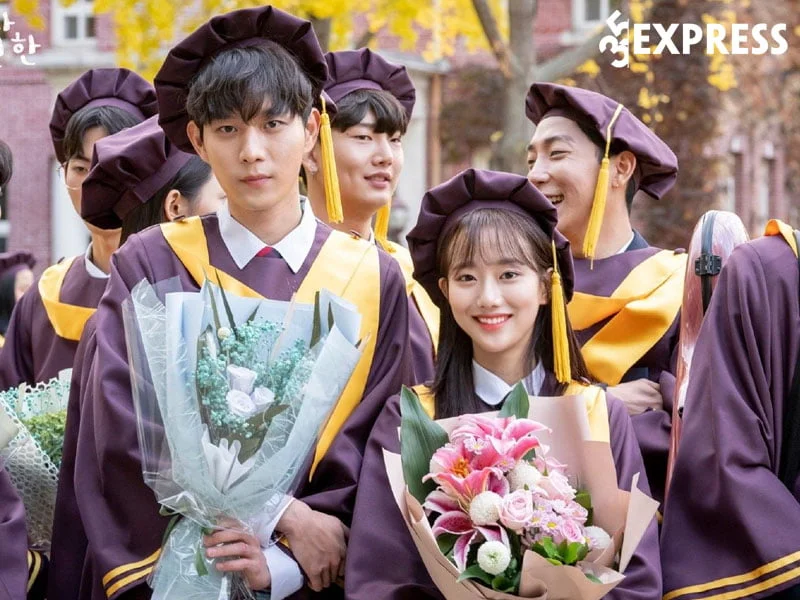 su-nghiep-cua-kim-young-dae-35express