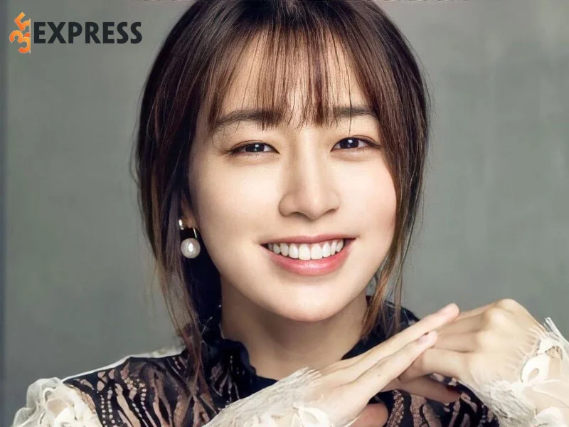 su-nghiep-cua-lee-min-jung-2-35express
