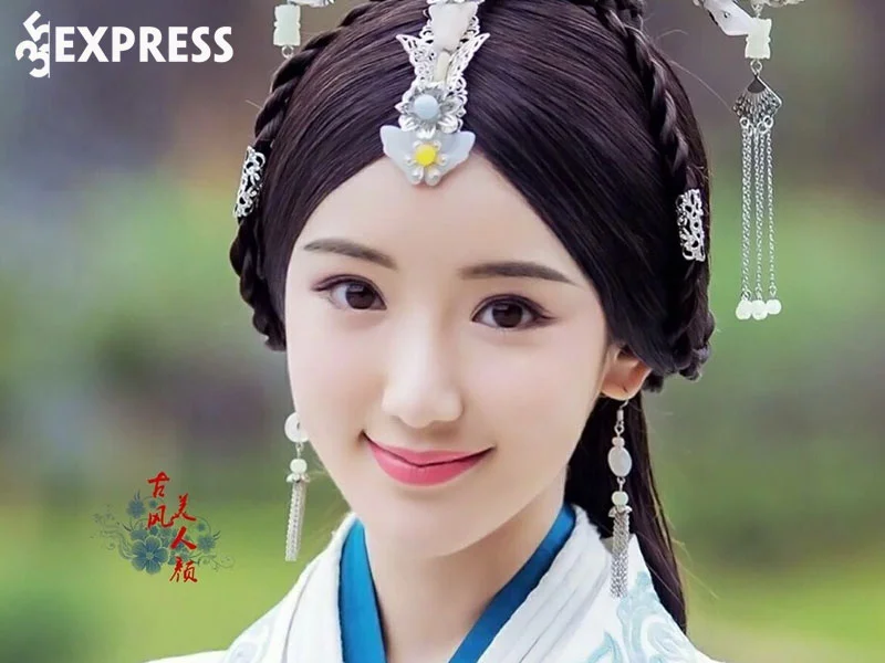 su-nghiep-cua-mao-hieu-dong-2-35express