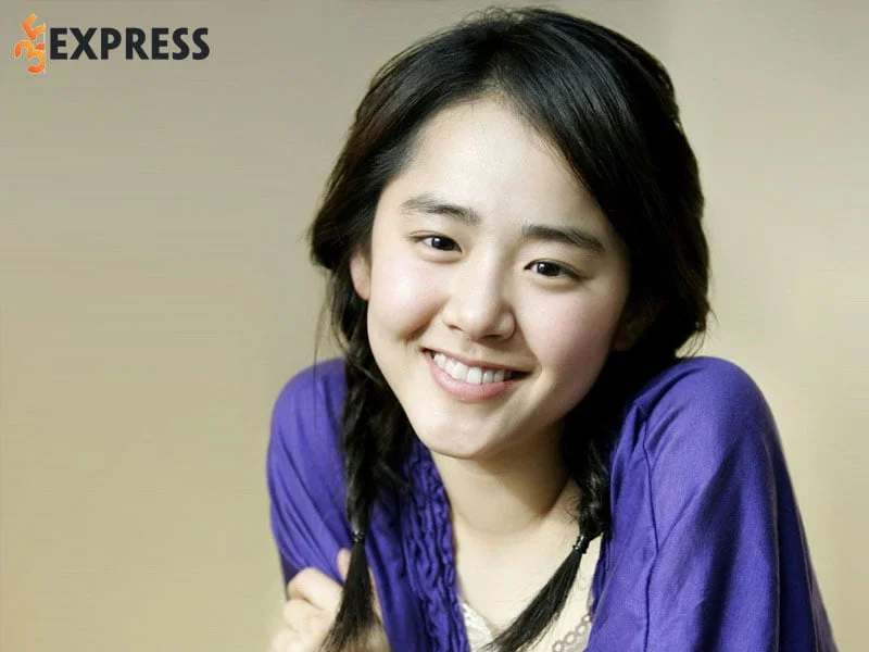 su-nghiep-cua-moon-geun-young-2-35express