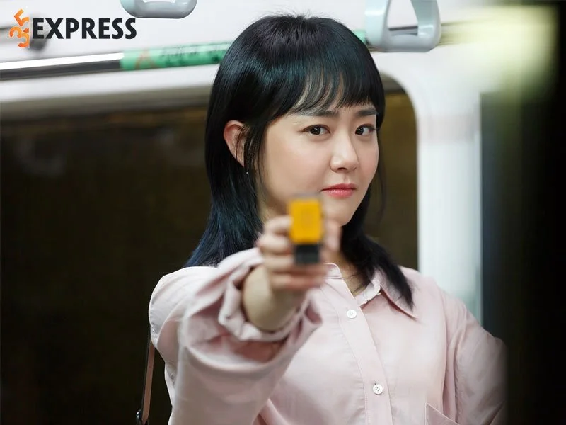 su-nghiep-cua-moon-geun-young-4-35express
