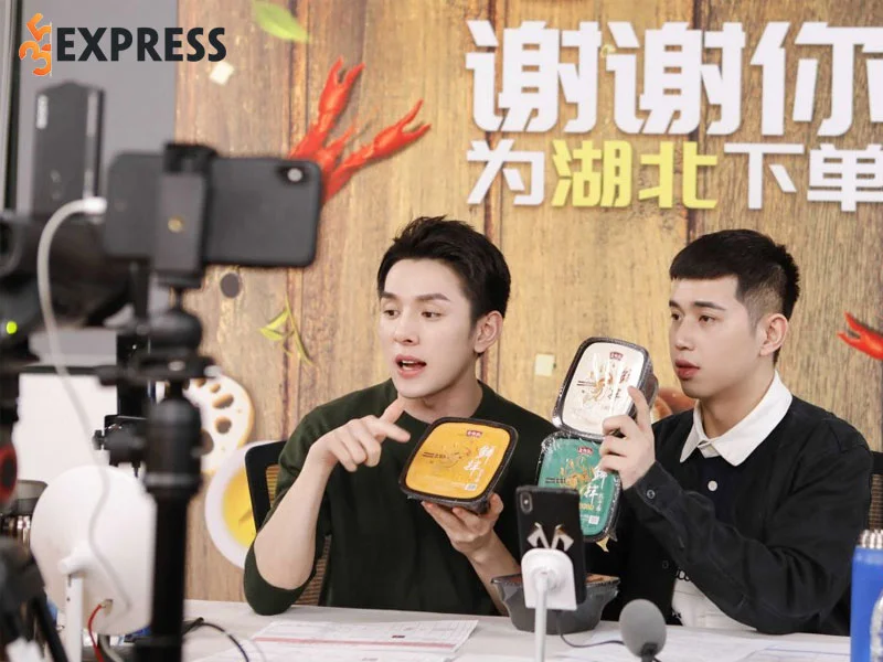 su-nghiep-cua-ong-hoang-son-moi-li-jiaqi-2-35express