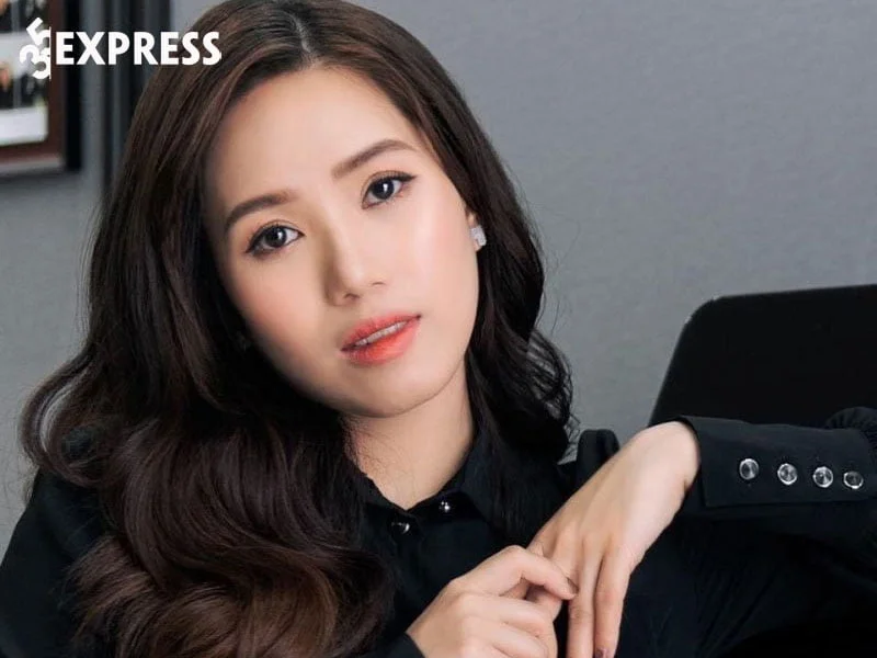 su-nghiep-cua-thuy-chi-35express
