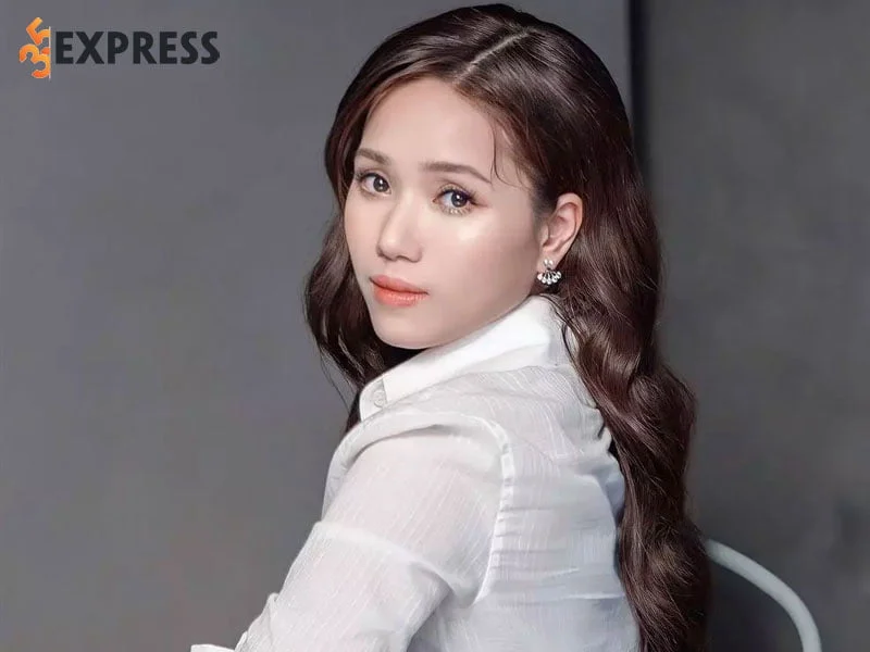 su-nghiep-cua-thuy-chi-4-35express