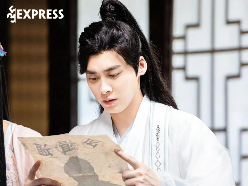 su-nghiep-dien-anh-cua-nam-than-van-nguoi-me-ly-dich-phong-1-35express