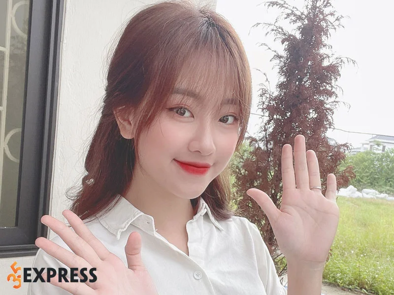 su-nghiep-noi-bat-cua-nguyen-phuong-thao-35express