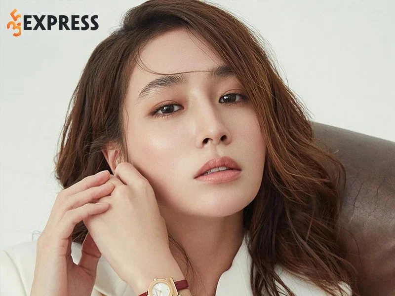 tieu-su-cua-lee-min-jung-35express