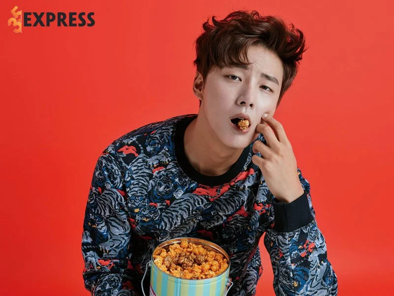 tieu-su-cua-my-nam-yoon-shi-yoon-35express