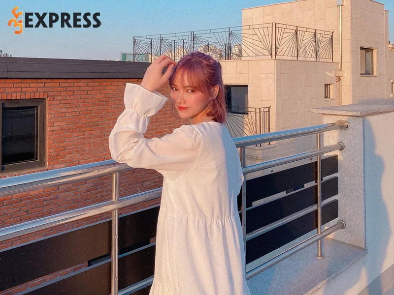 tieu-su-ve-kem-tiktok-35express